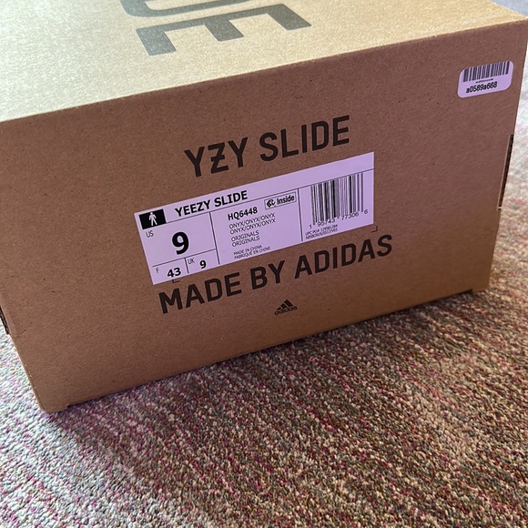 Authentic Yeezy Box - Picture 3 of 5